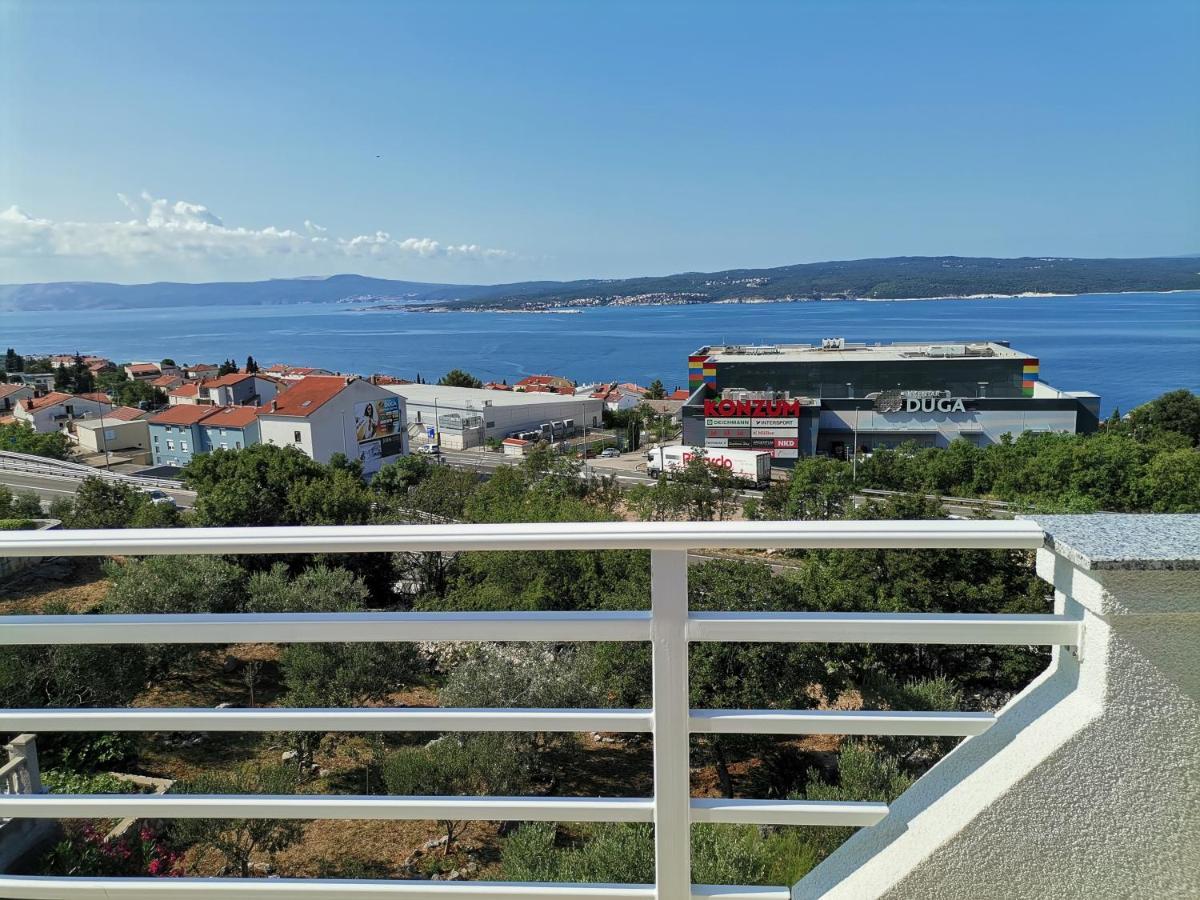 Apartments Permida Dramalj Eksteriør bilde