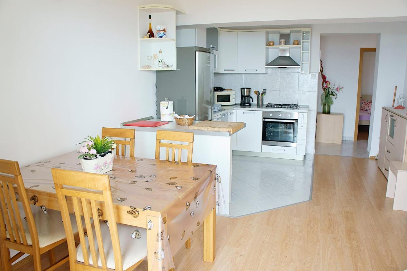 Apartments Permida Dramalj Eksteriør bilde